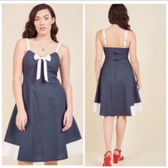 ModCloth Yours To Adore Dress Blue White Rockabilly PinUp Bow Front Fit n Flare - Picture 2 of 7
